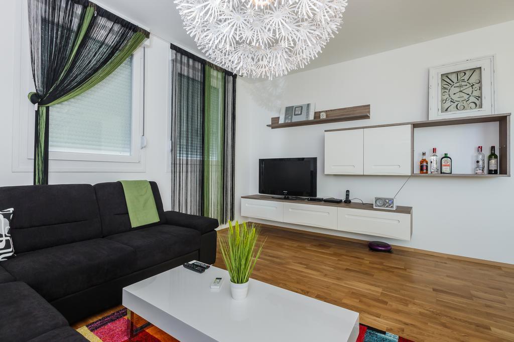 Sky Split Apartment المظهر الخارجي الصورة
